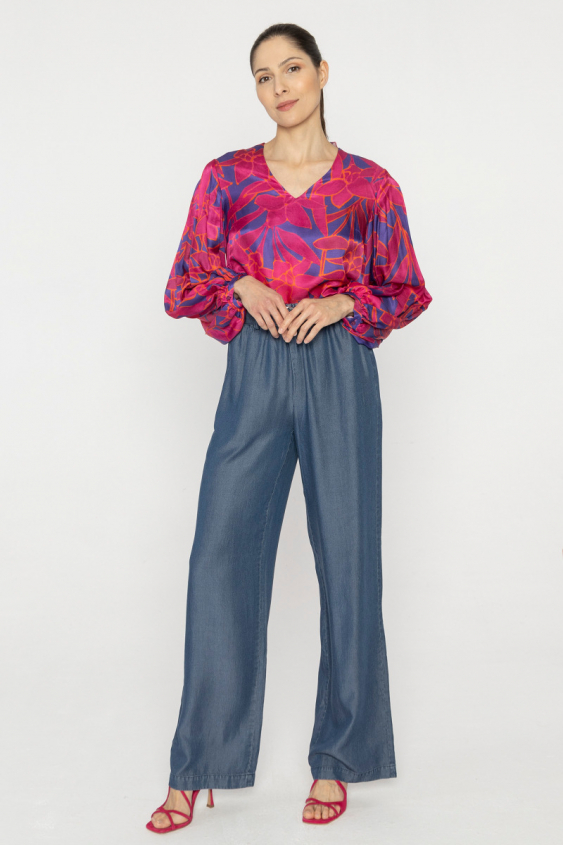 Marineblaue Hose aus leichtem Lyocell 