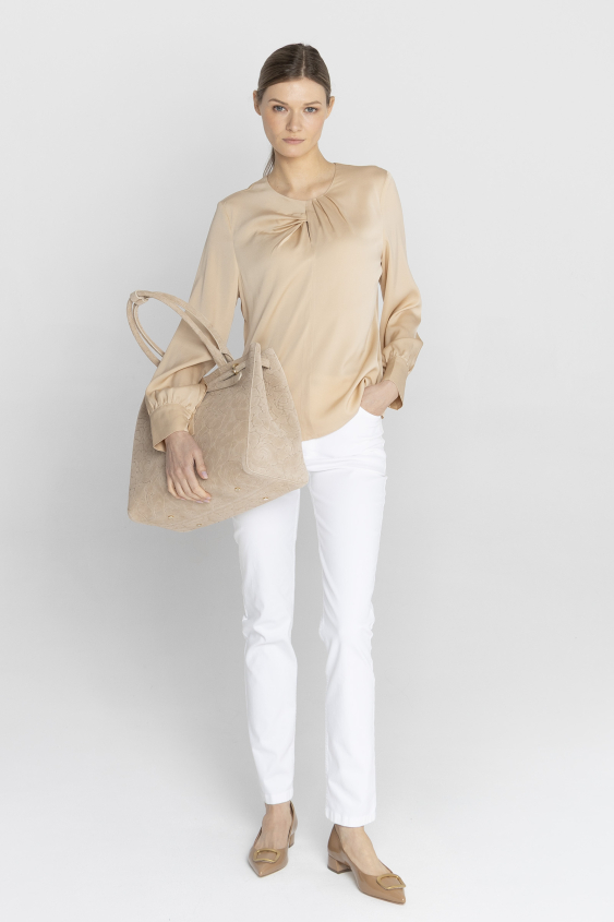 Spodnie z prostą nogawką w kolorze białym