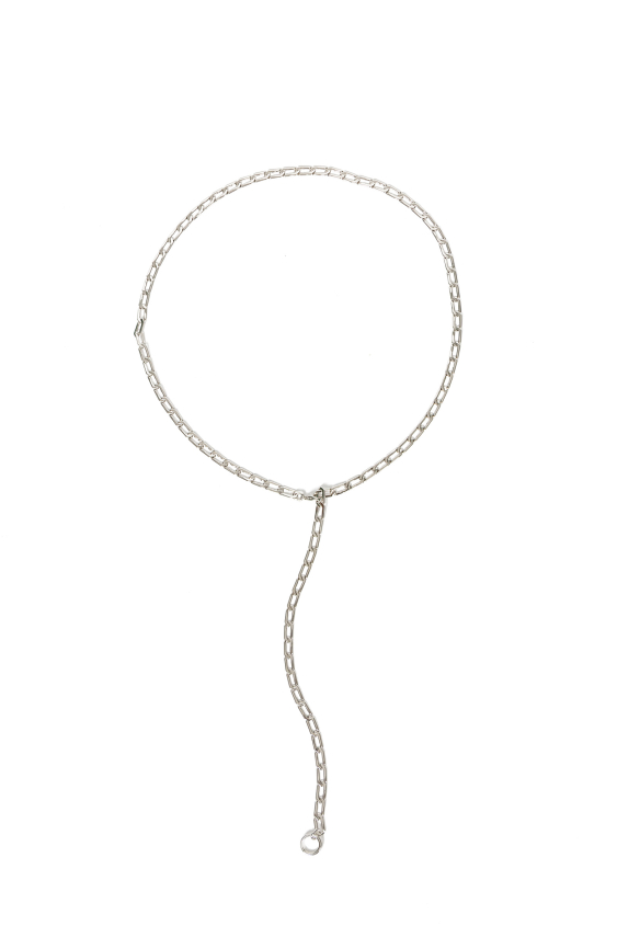 Delikatny pasek ze srebrnego łańcuszka