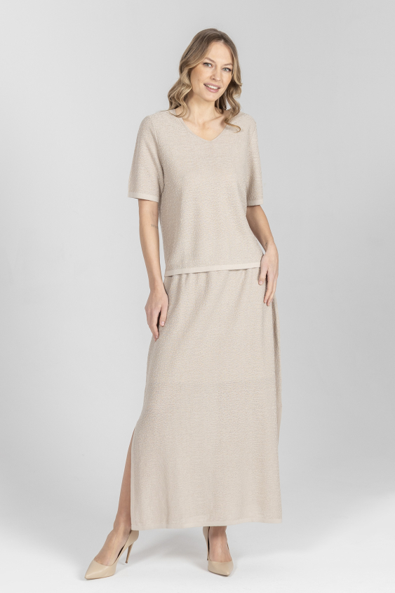 Lekka spódnica maxi z rozcięciem po boku