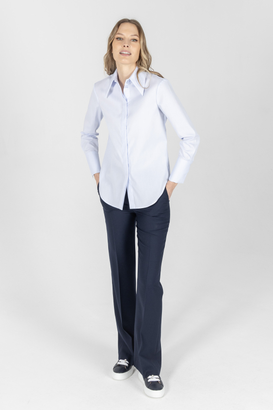 Biznesowa koszula w kolorze niebieskim