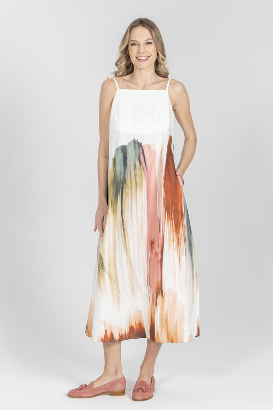 Biała sukienka w malowany print