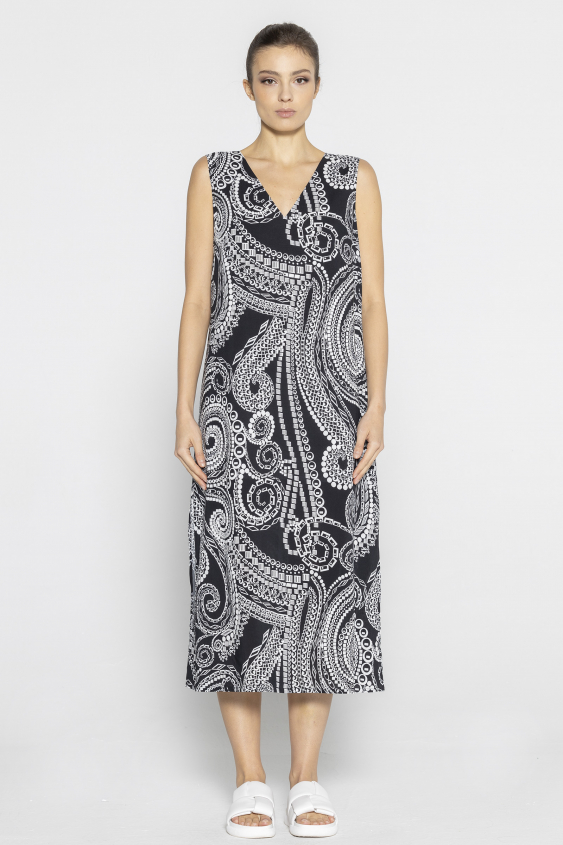 Black and white dress with print