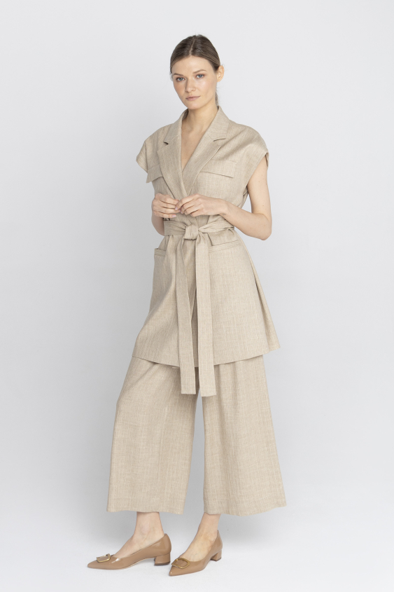 Szerokie spodnie w odcieniu beżowym