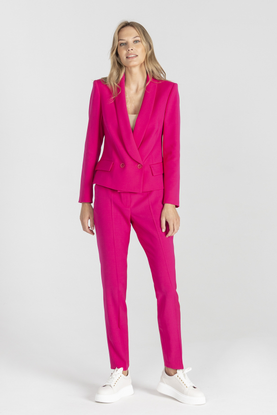 Elegante Hose mit schmalem Bein in einem Magenta-Ton