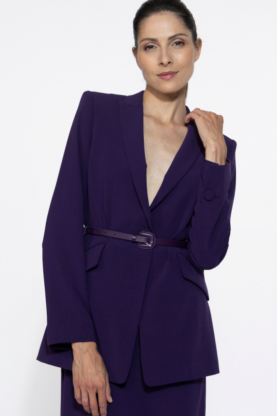 Klassischer lilafarbener Blazer