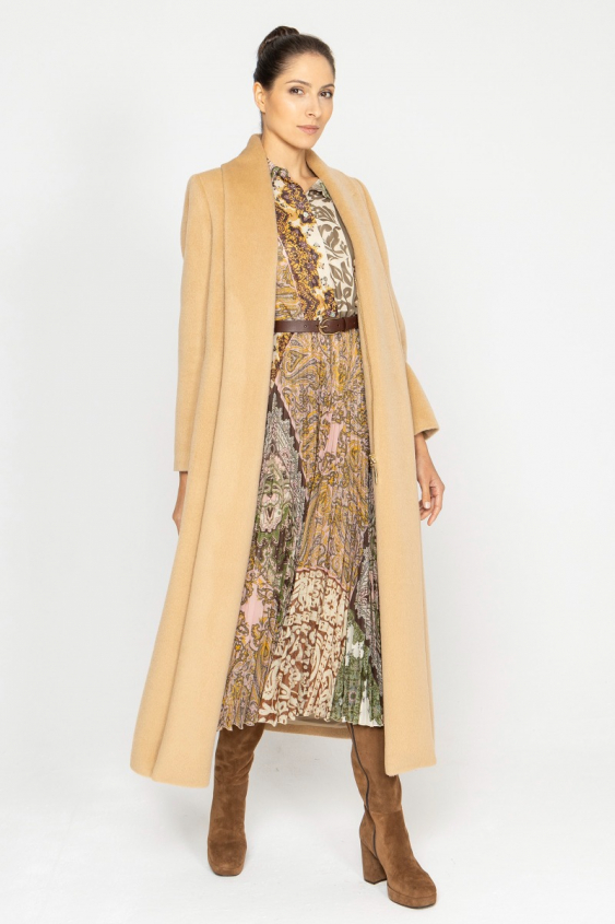 Long alpaca and wool coat