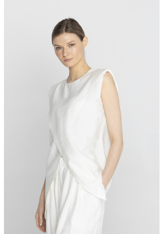 Bluzka bez rękawów w kolorze kremowej bieli