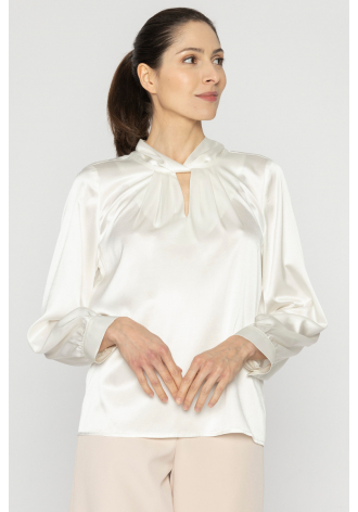 Kremowa elegancka bluzka z jedwabnej satyny