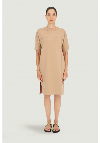 Beige knitted short-sleeved dress