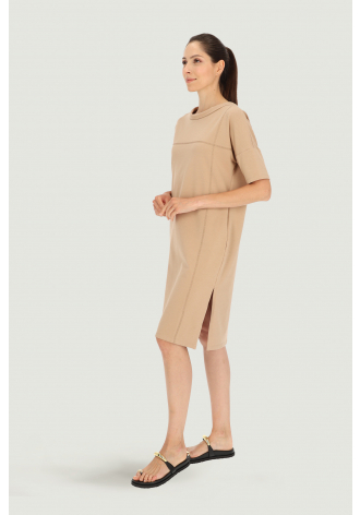 Beige knitted short-sleeved dress