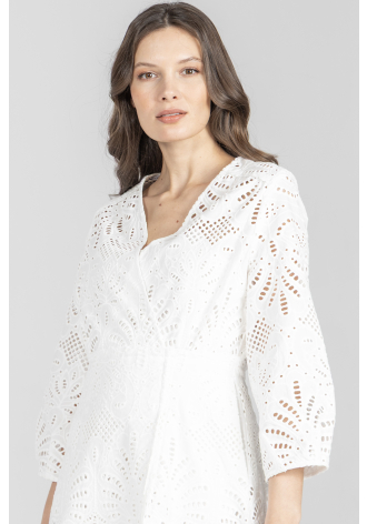 Biała rozkloszowana sukienka z dekoltem V