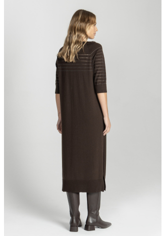 Brązowa dzianinowa sukienka 