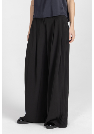 Eleganckie spodnie w kolorze czarnym 