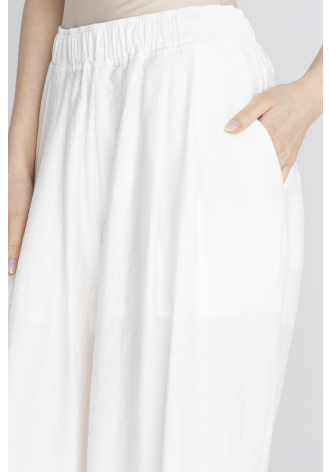 Szerokie spodnie w kolorze kremowej bieli