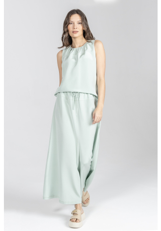 Długa spódnica w kolorze mięty