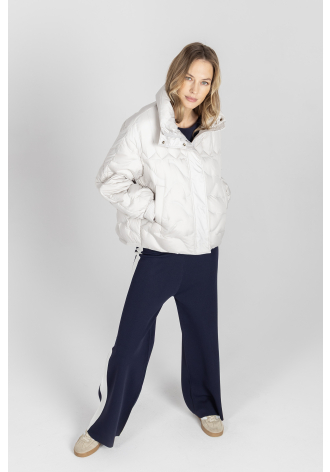 Pikowana kurtka w kolorze szarym