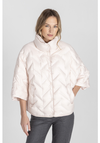Puchowa kurtka z odcieniu pudrowego różu