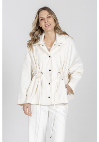 Kurtka w kolorze ecru