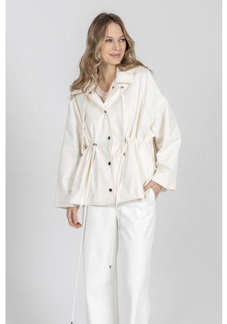 Kurtka w kolorze ecru