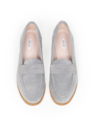 Szare mokasyny z zamszu