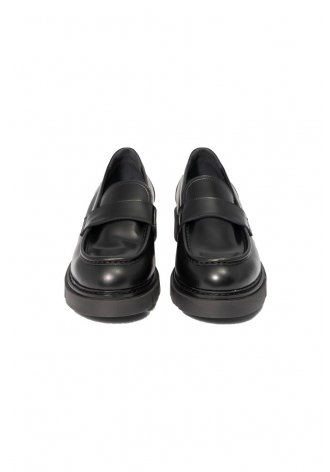 Black moccasins with a thick sole