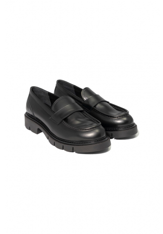 Black moccasins with a thick sole