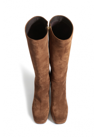 Brown suede high-heeled boots 