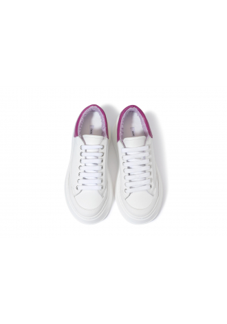 Białe sneakersy z fioletową wstawką