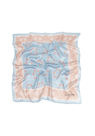 Jedwabna chusta w niebiesko-różowy print