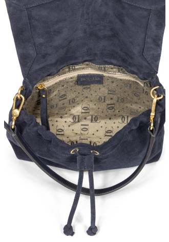 Mała zamszowa granatowa torebka