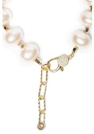 Naszyjnik z perłami