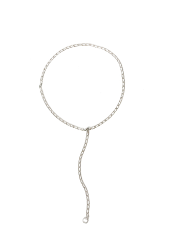 Delikatny pasek ze srebrnego łańcuszka