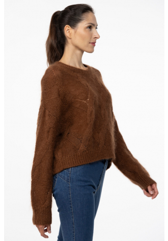 Short brown sweater