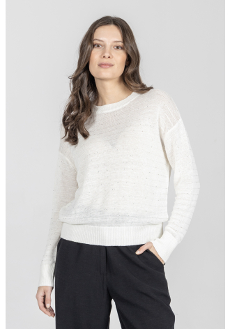 Biały luźny sweter