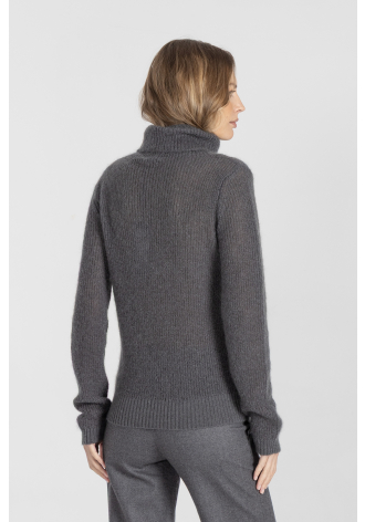 Szary sweter  z golfem