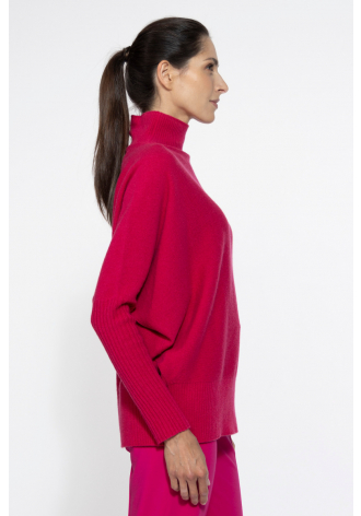 Wool and cashmere magenta turtleneck