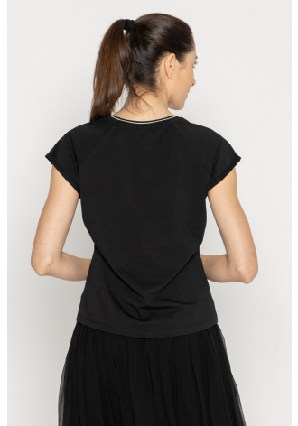 Czarny t-shirt z organicznej bawełny