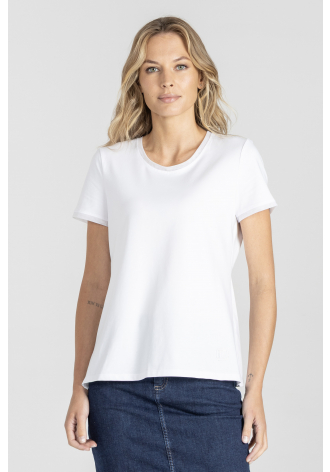 Biały t-shirt wykończony paskami tiulu