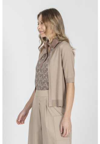 Krótki kardigan z krótkim rękawem