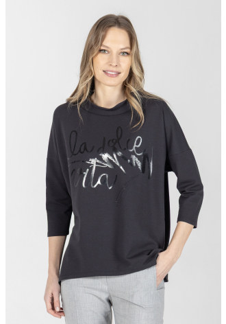 Czarna bluza z okrągłym dekoltem