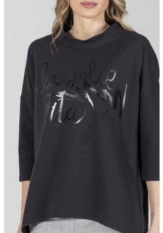 Czarna bluza z okrągłym dekoltem