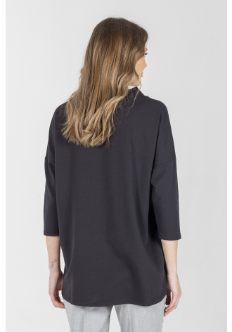 Czarna bluza z okrągłym dekoltem