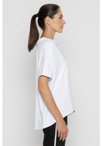 Oversize white drop tail T-shirt 