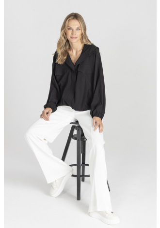 Czarna bluza z kapturem