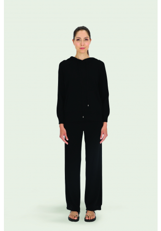 Czarna lekka bluza