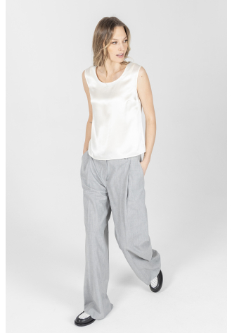 Elegancki top w kolorze w kolorze 