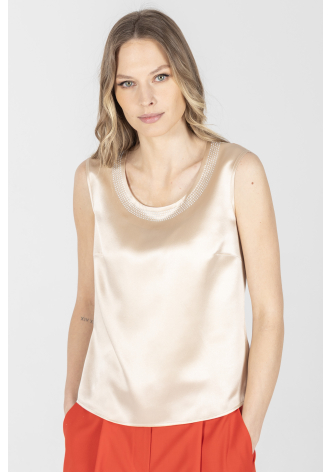 Elegancki beżowy top z jedwabiu