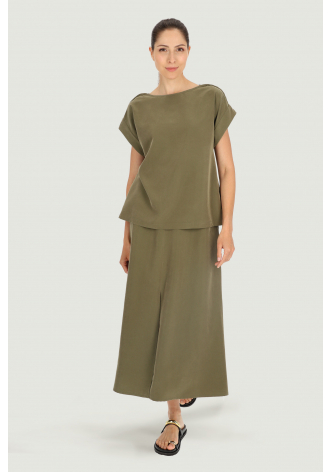 Loose khaki blouse