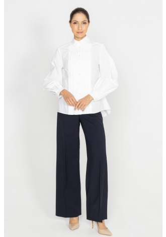 Elegant navy blue trousers with wide legs